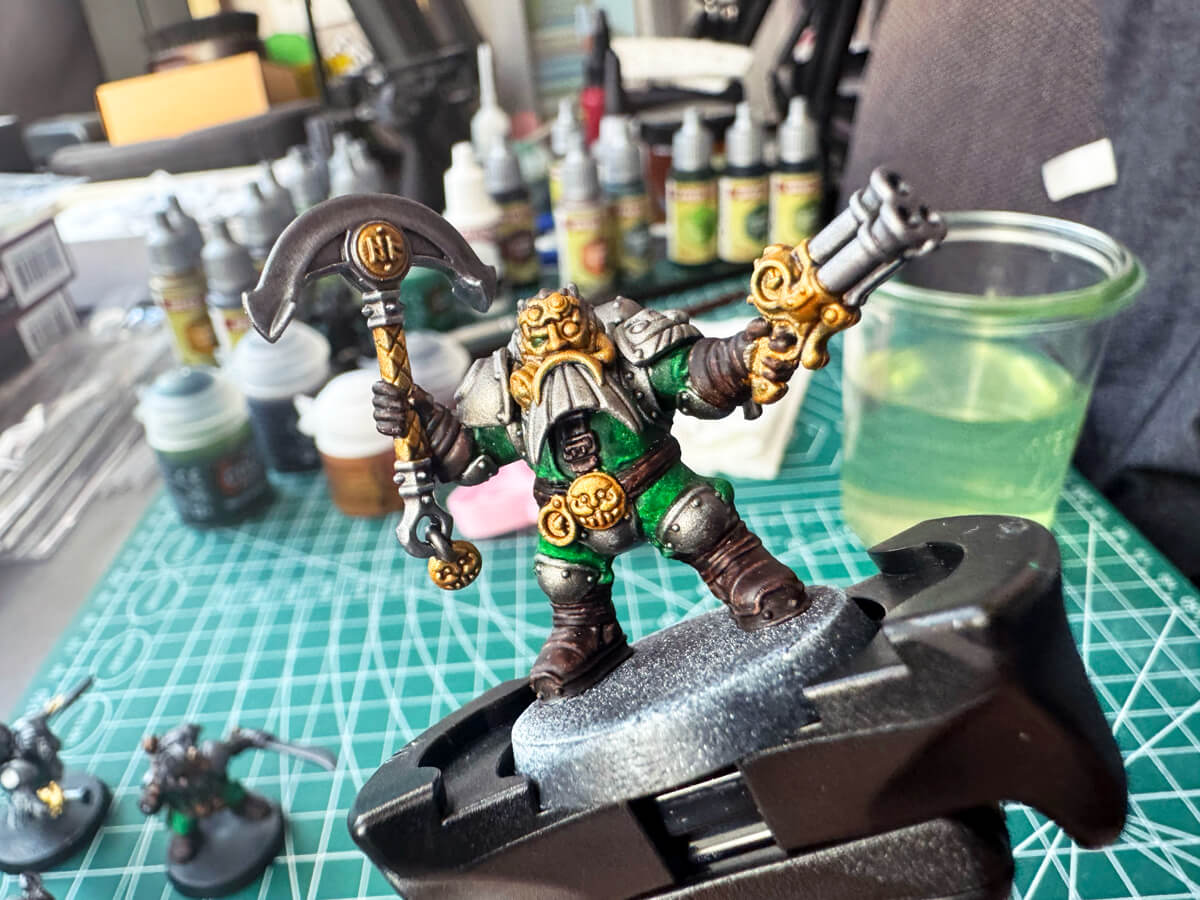 End3r's Corner - Warhammer Kharadron Overlords chief panted